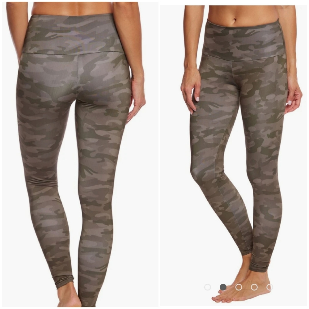 Onzie silky camo leggings